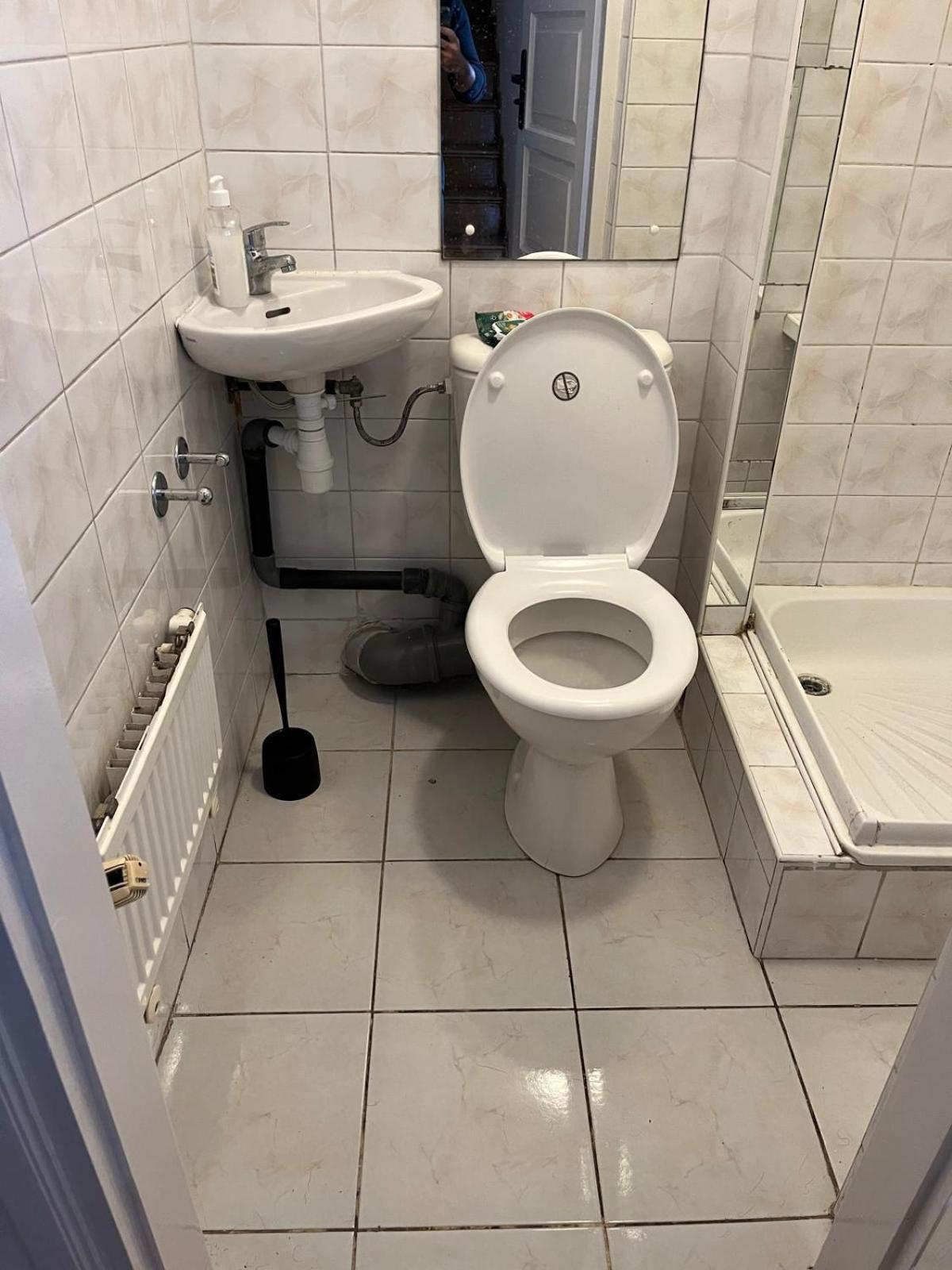 Eden Life Hostel Βαρσοβία Εξωτερικό φωτογραφία